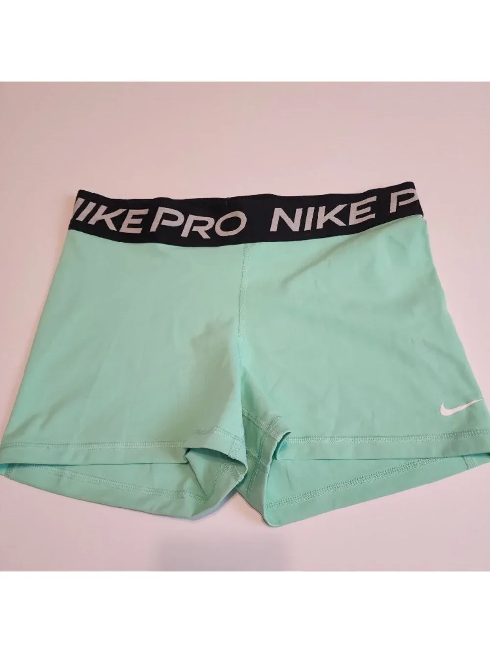 Nike Pro teal green shorts sz L women Athletic wear Performance